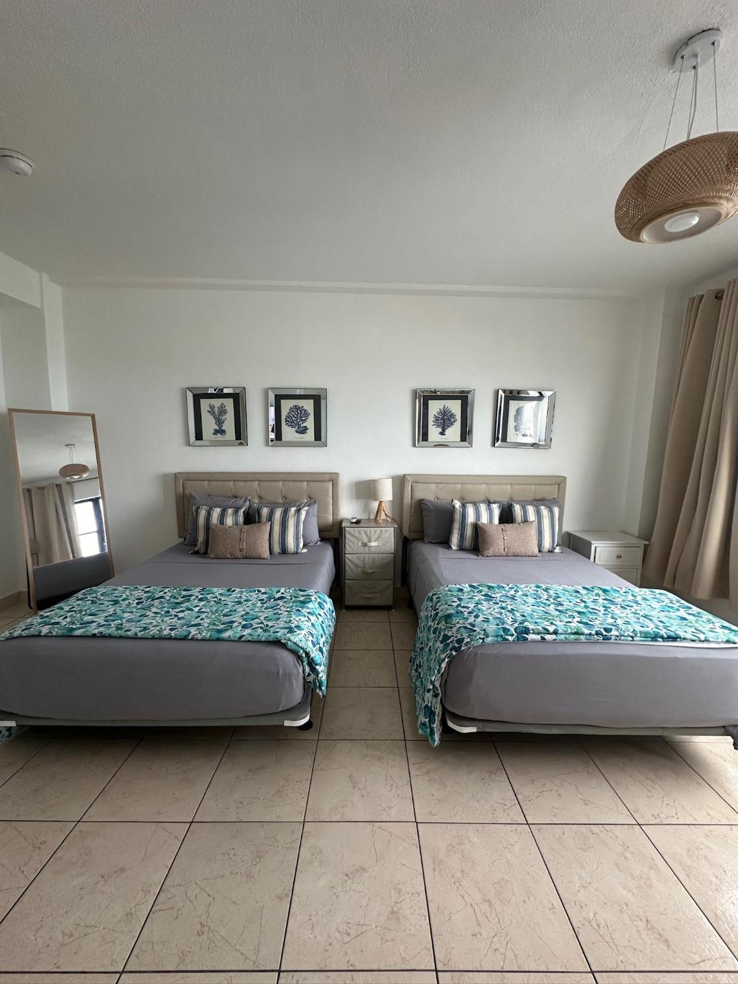Casablanca On The Beach Майами-Бич Номер фото
