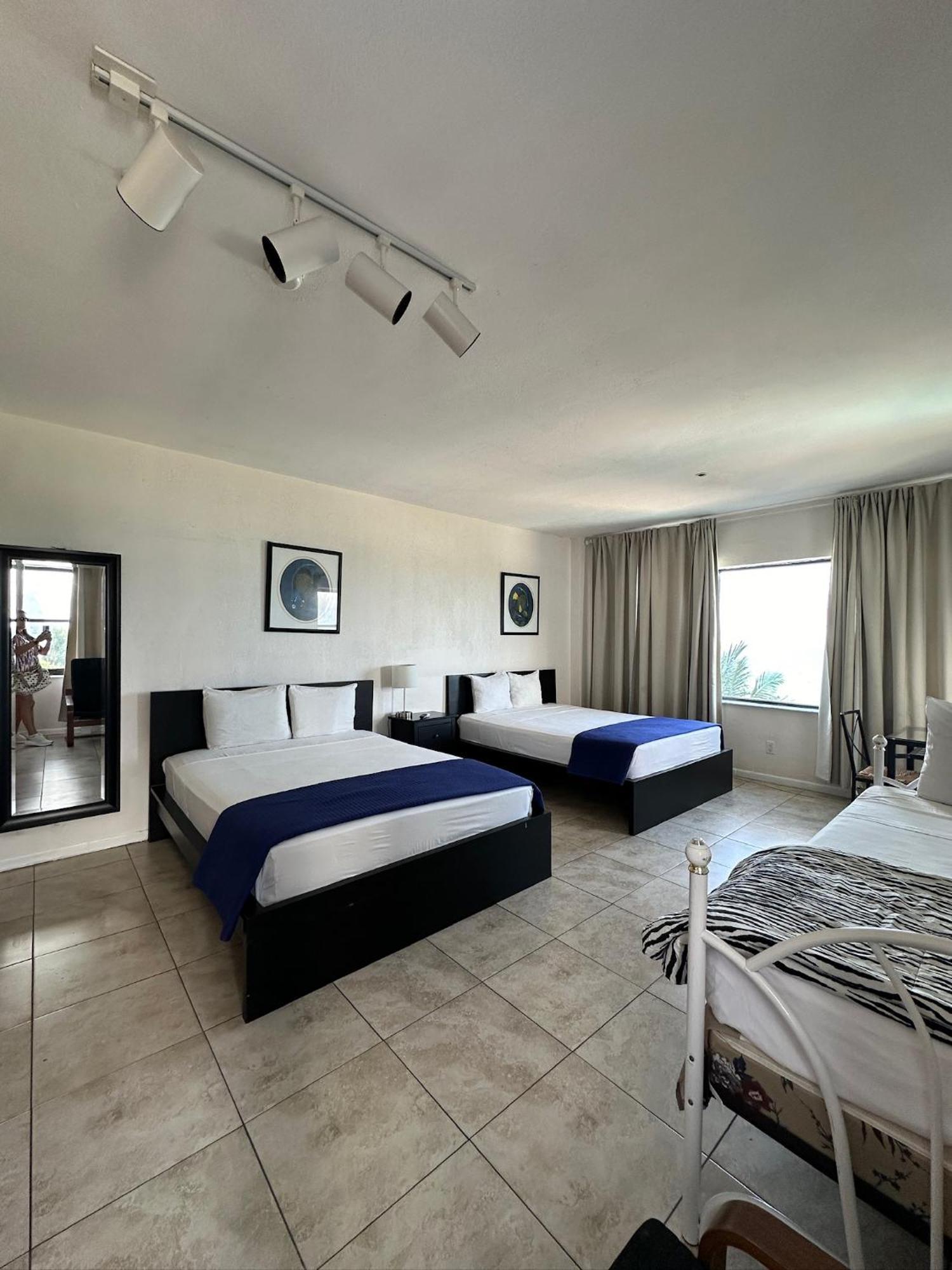 Casablanca On The Beach Майами-Бич Номер фото